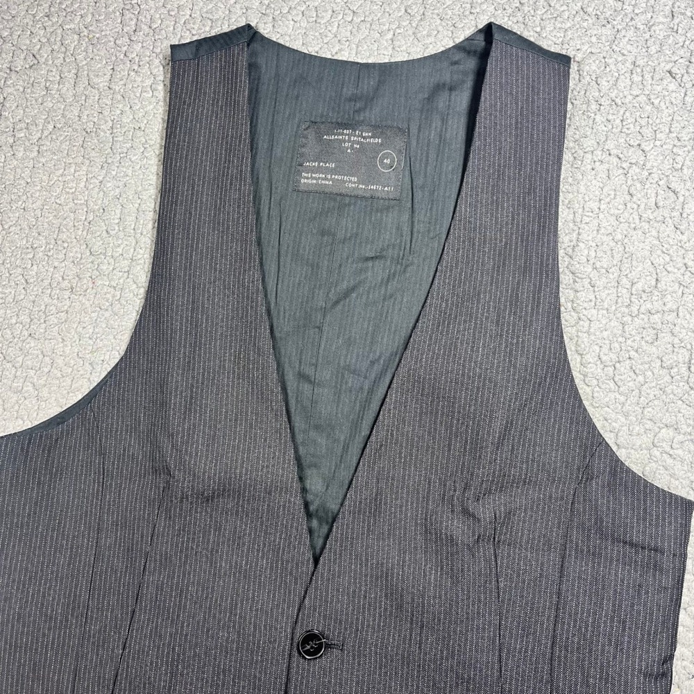 AllSaints Spitalfields Mens Gray Pinstripe Wool Blend Waistcoat Vest Size 40 - Picture 2 of 9